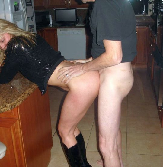 spanish-housewife