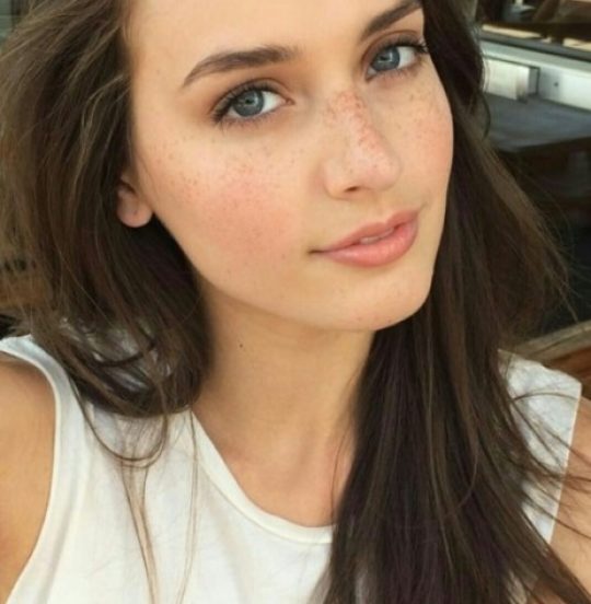 CreamybabeLarissa